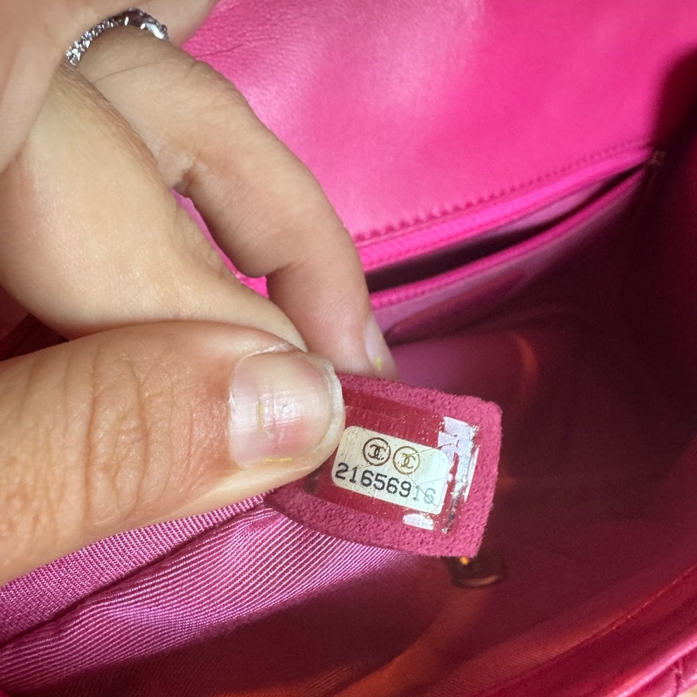 Chanel Buyer’s Appreciation Giveaway! - Picture 6 of 11